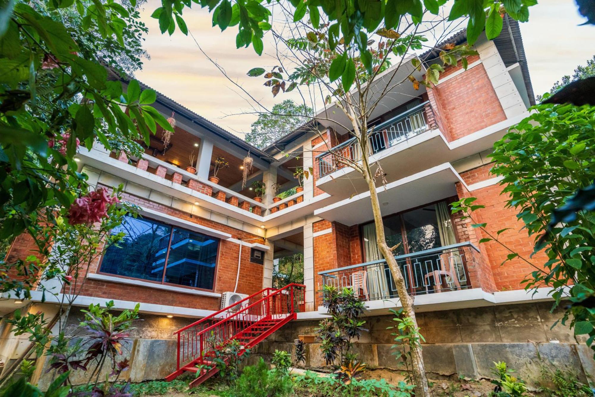 Lemon Garden Resort & Spa Сримангал Екстериор снимка